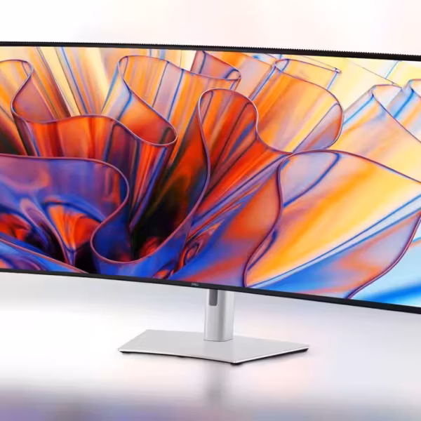 Изогнутый монитор Dell UltraSharp 52 с 6K-экраном и хабом Thunderbolt 4