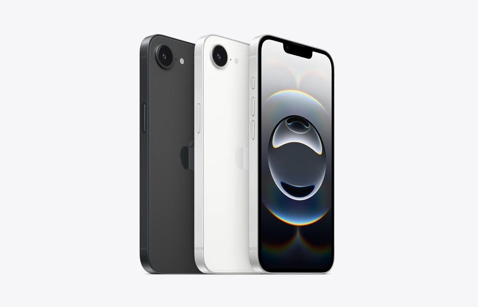 Три iPhone 14 корпуса и дисплей с вырезом