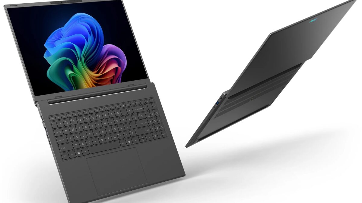 Ноутбук Acer Aspire 14 AI с открытым дисплеем и клавиатурой вид спереди и сзади
