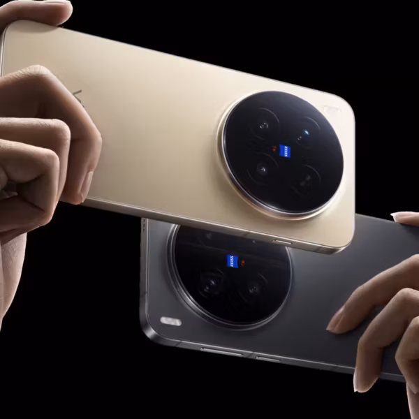 Два смартфона Vivo X300s с крупными круглыми модулями камер и современным дизайном
