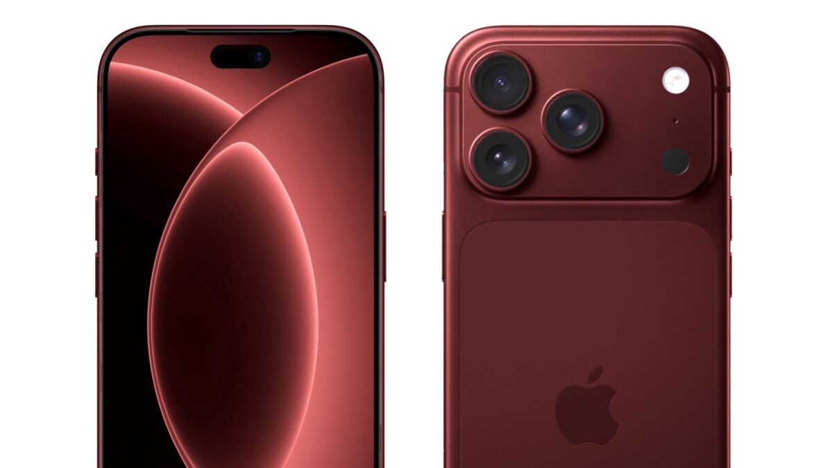 задняя панель iPhone 18 Pro Max с камерой и логотипом Apple