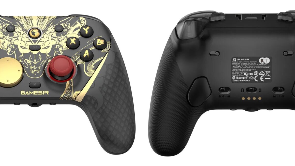 Геймпад GameSir G7 Pro с черным и золотым дизайном вид сбоку