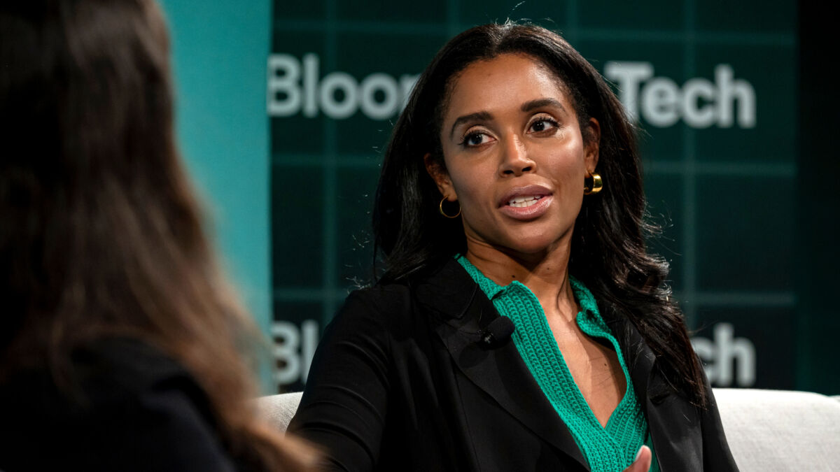 Сара Бонд уходит из Xbox