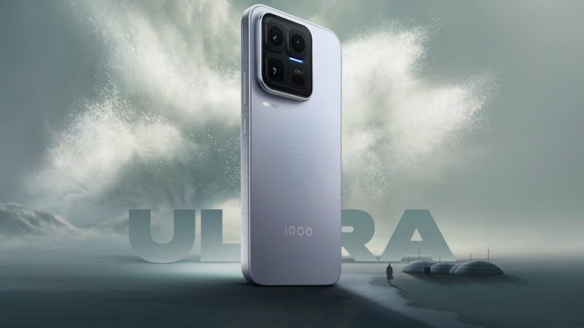 Обзор смартфона iQOO 15 Ultra с крупной камерой сзади