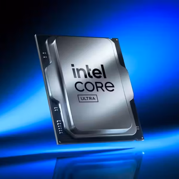 Процессор Intel Core Ultra 200K Plus на фоне синего света