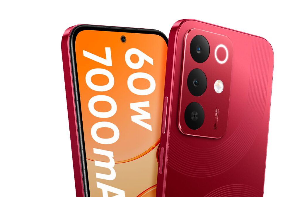Красный смартфон Realme Narzo 90x с тремя камерами