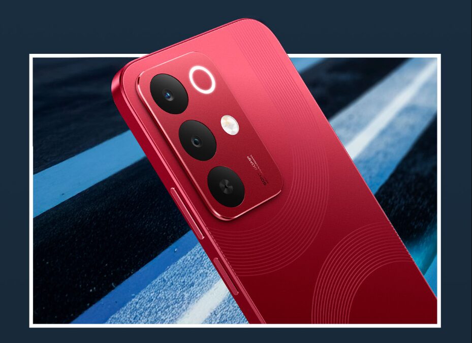 Красный смартфон Realme Narzo 90x с тройной камерой