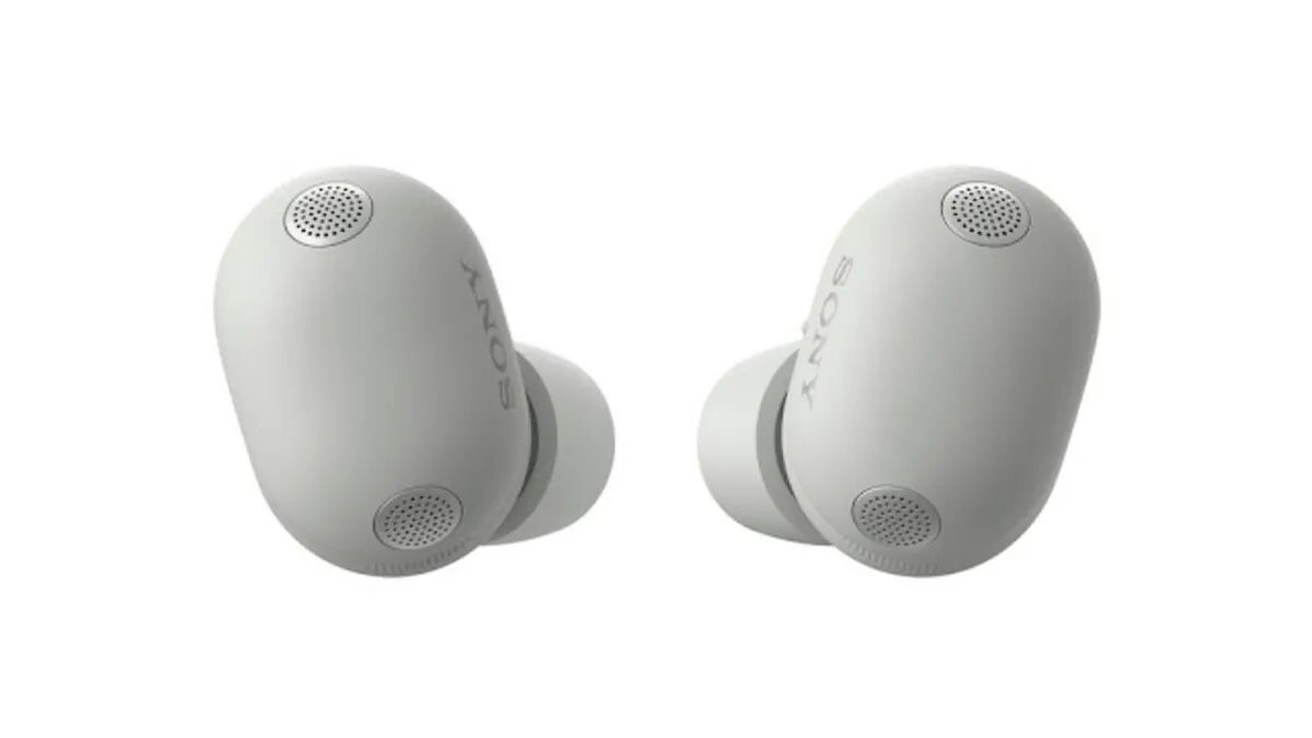 wf10000xm6 white earbuds 3.jpg