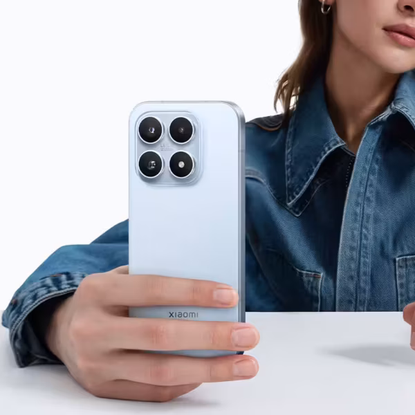 Смартфон Xiaomi 18 с четырьмя основными камерами сзади