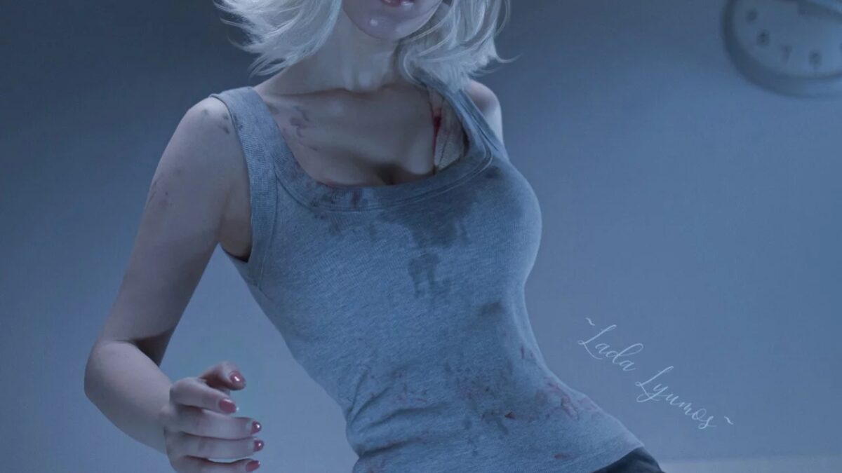 Косплей Грейс из Resident Evil Requiem в кровавой майке и джинсах