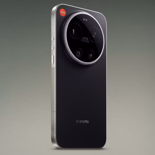 Задняя панель смартфона Xiaomi 17 Ultra: три камеры и крупный круглый модуль