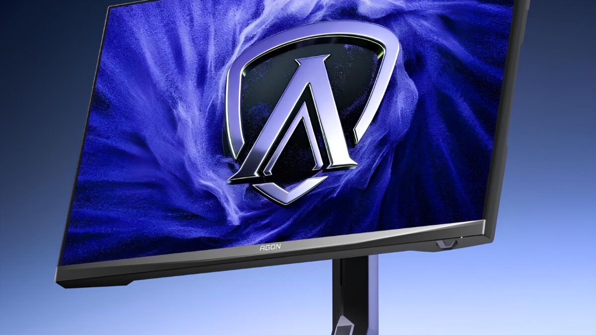 Игровой монитор Agon Pro AGP277KX с изогнутым экраном в профиль