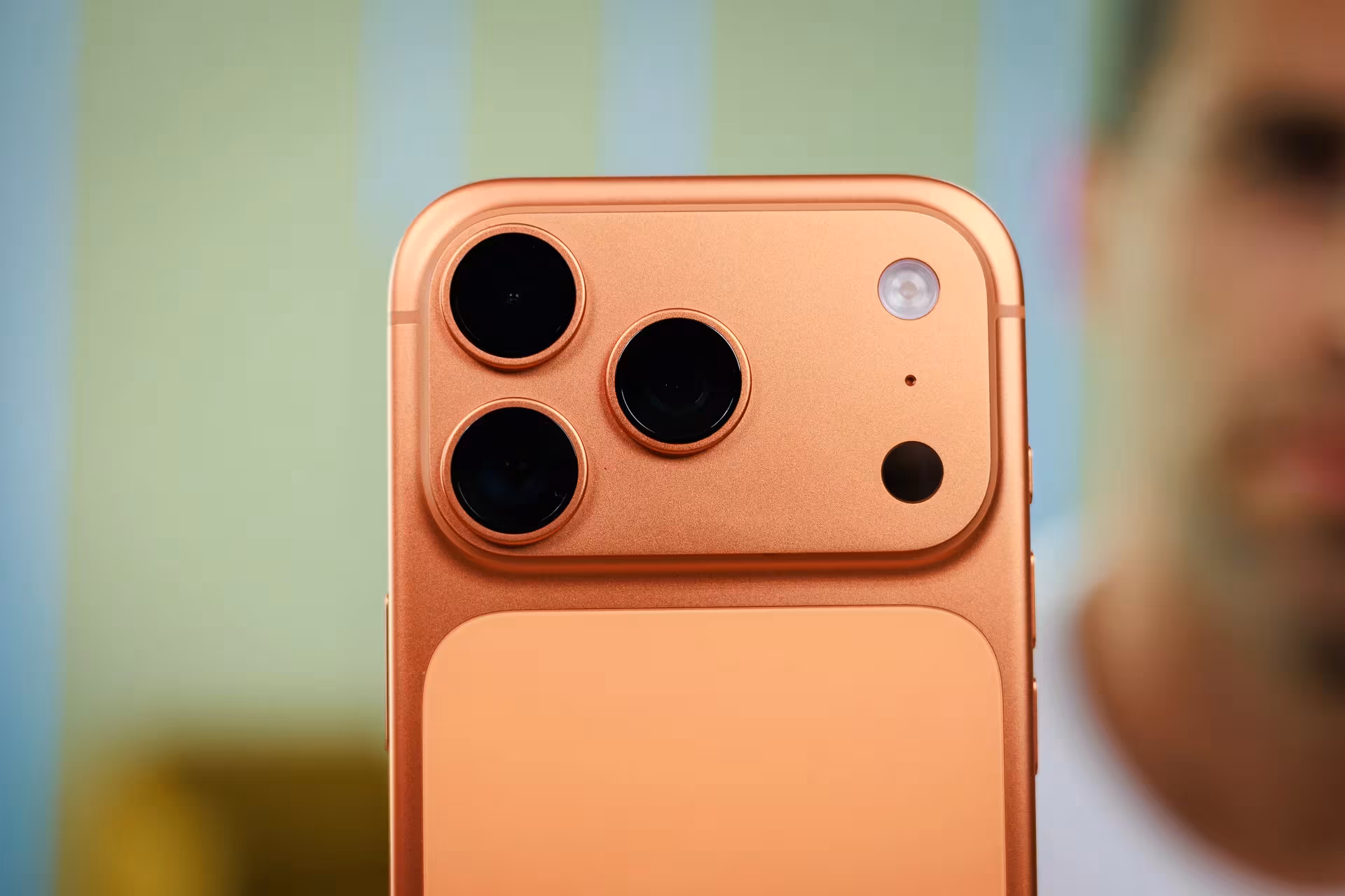 iPhone 18 Pro сохранит дизайн iPhone 17 Pro и предложит важные улучшения 5 Камеры iPhone 18 Pro