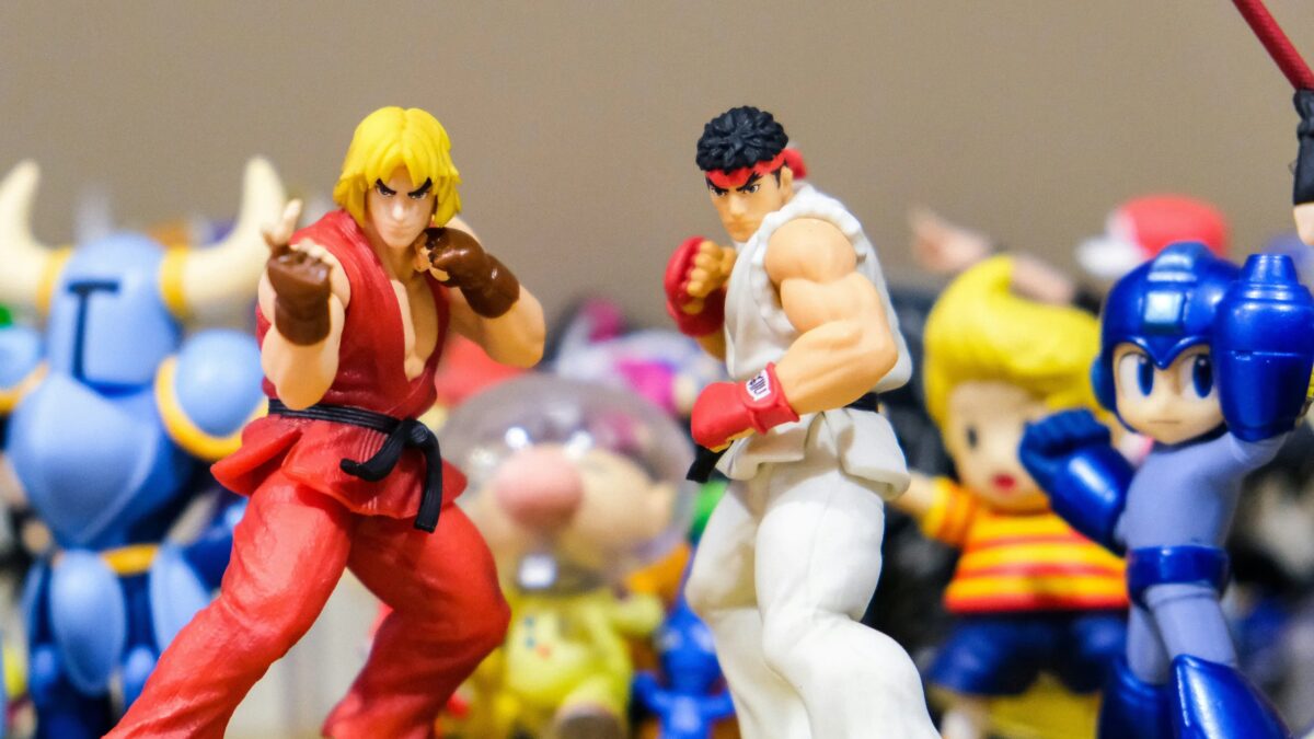 Коллекция фигурок классических персонажей Capcom Town с персонажами из игр Capcom