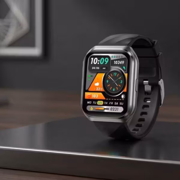 Умные часы Vast от Rollme на рабочем столе в обзоре дисплея и функций