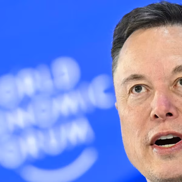 Илон Маск выступает с заявлением о TSA, предлагая оплачивать зарплаты без бюджета правительства