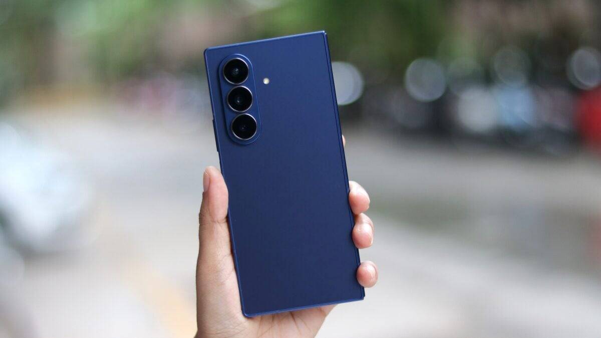 OPPO Find N6: складной смартфон с экраном без складок и батареей на 6000 мА·ч