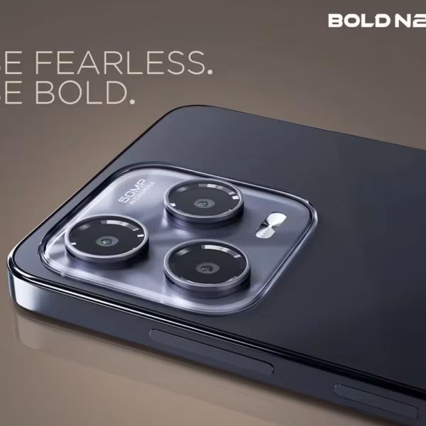 Камера смартфона Lava Bold N2 Pro 4G с тремя объективами