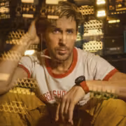 Умные часы TAG Heuer в фильме «Проект »Аве Мария«» 7 Умные часы TAG Heuer в фильме «Проект »Аве Мария«»