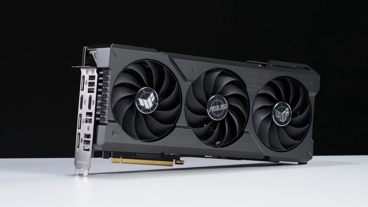 Видеокарта NVIDIA GeForce RTX 4070 Ti SUPER с иконками вентиляторов и логотипом в контексте драйвера 595.58.03 для Linux