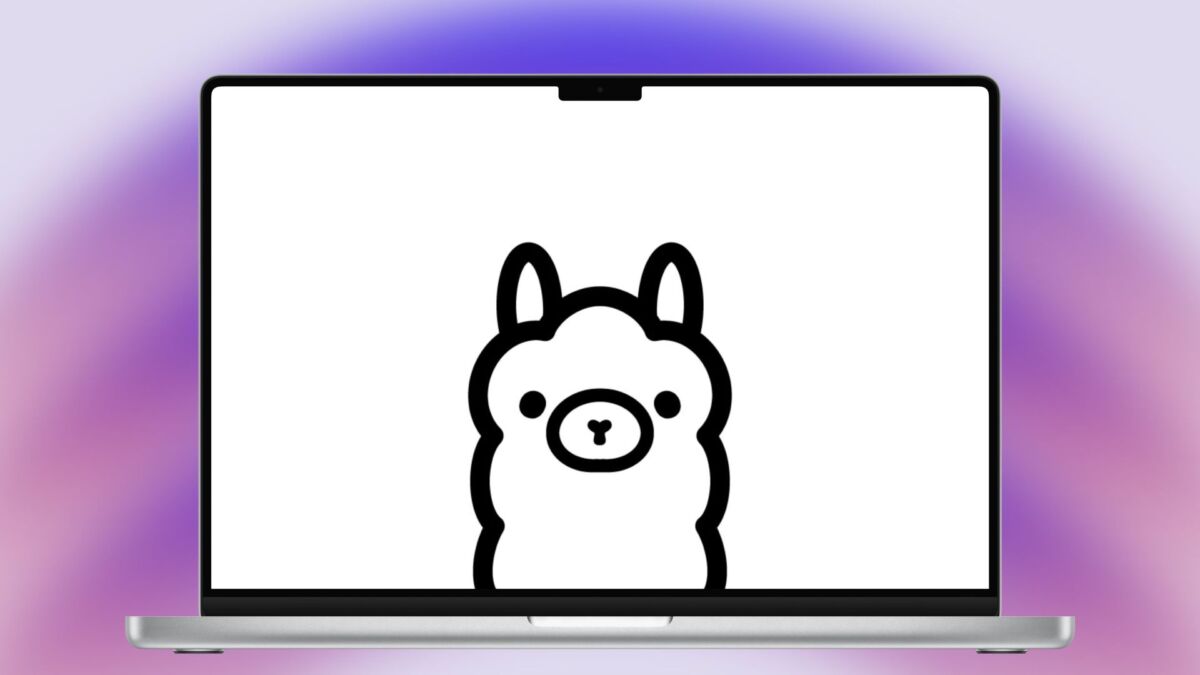 Логотип Ollama на экране MacBook с белым фоном