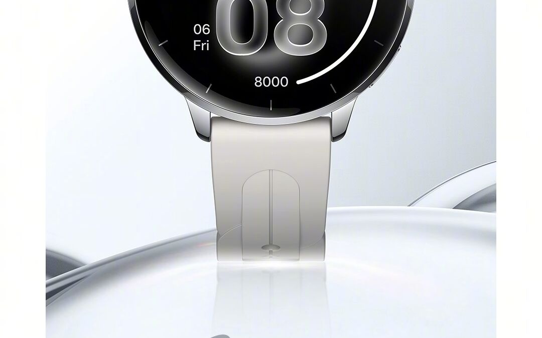 Умные часы OPPO Watch X3 Mini на дисплее с данными