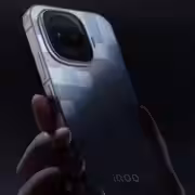 rossiya startovyila prodazhi iqoo 15r subflagman