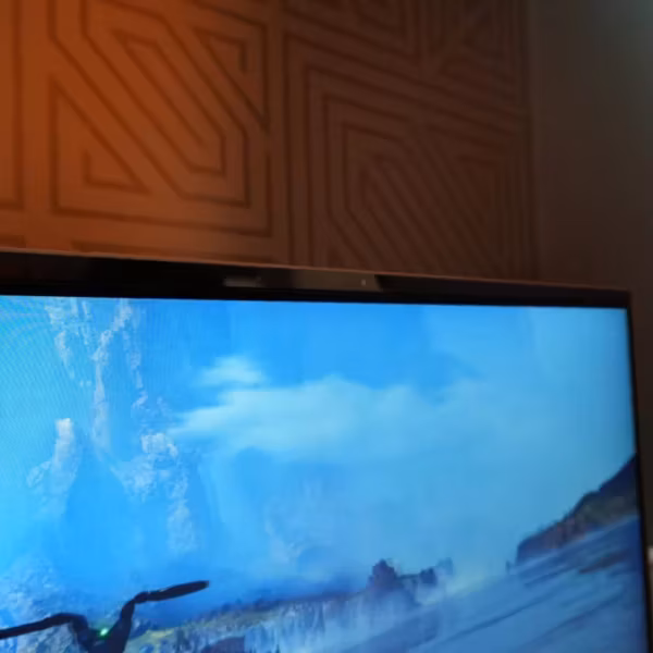 Игровой монитор Samsung Odyssey QD-OLED 3D с изогнутым экраном 24 дюйма