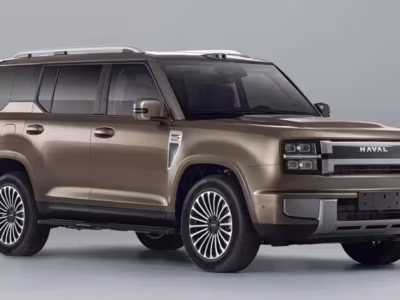 Модель Great Wall H10 серебристого цвета авто большой седан