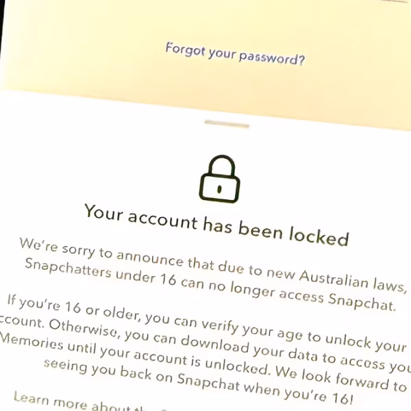 Сообщение о блокировке аккаунта в Snapchat из-за новых законов Австралии