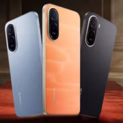 Три смартфона Redmi A7 Pro 5G в разных цветах