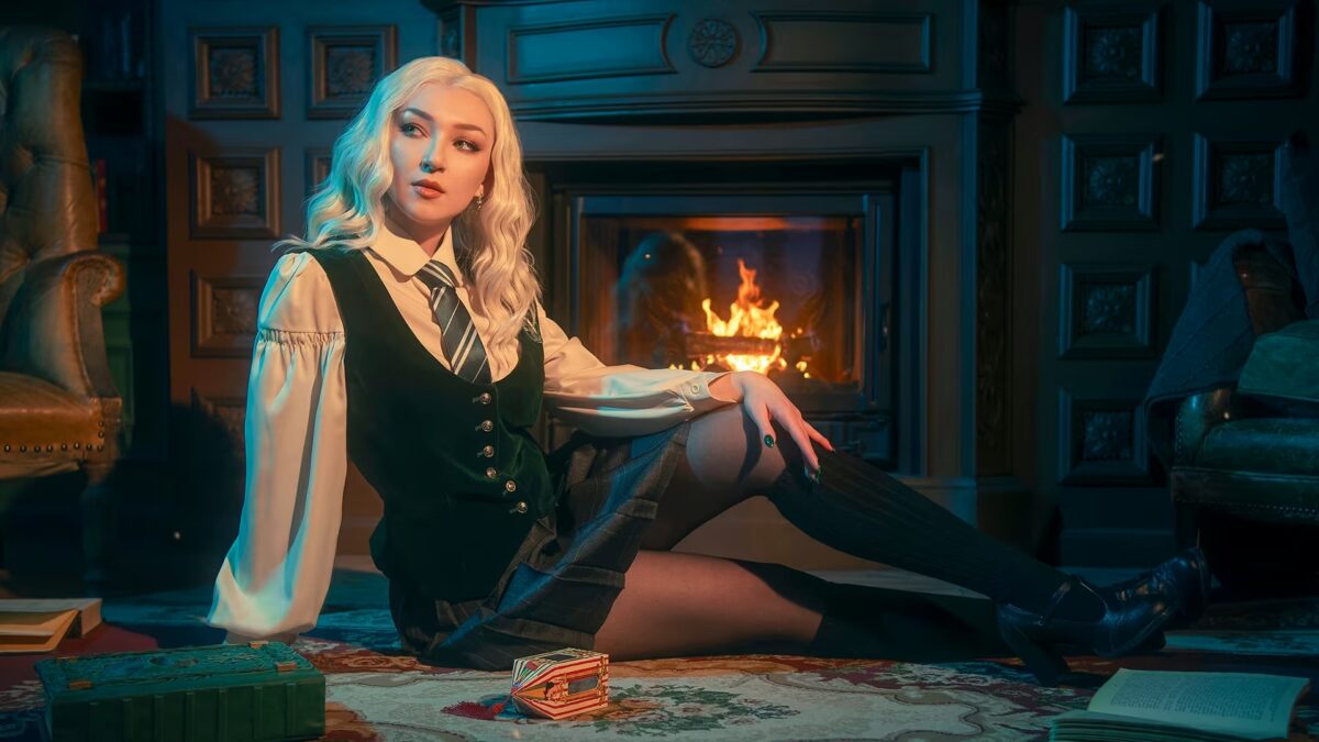 Российская модель показывает как выглядит идеальная студентка Слизерина