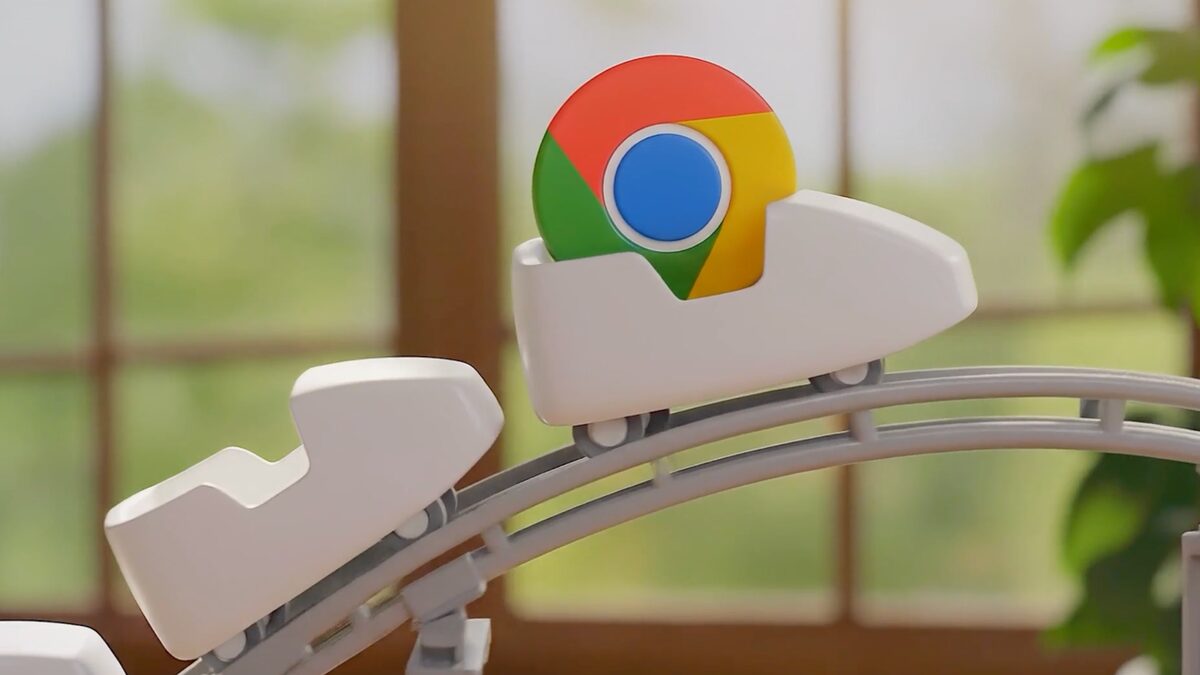 Роликовая модель с логотипом Google Chrome