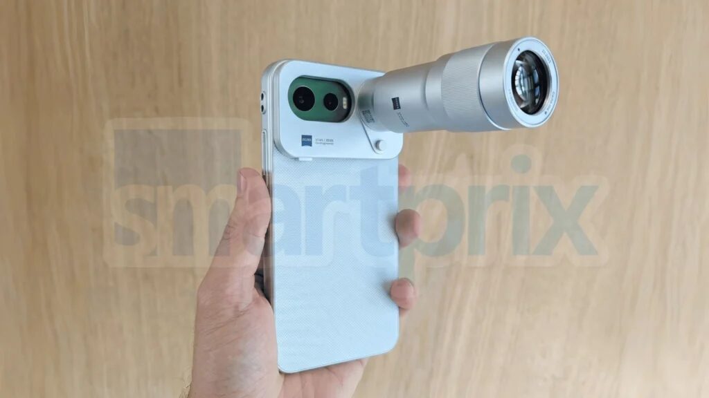 Камера Vivo X300 FE с телескопическим объективом