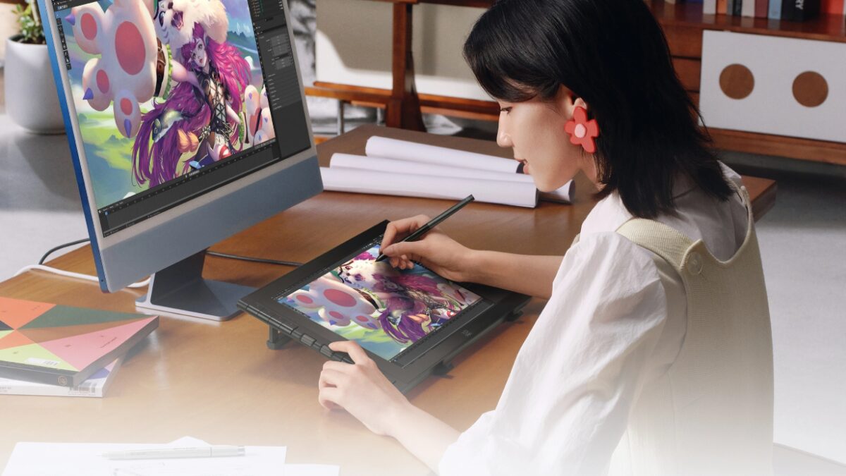 Женщина использует графический дисплей XPPen Artist 16 3rd творит цифровое искусство