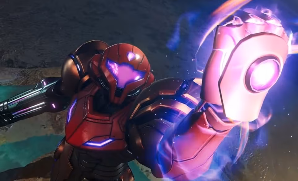 Кибернетический боец Iron Man с энергетическим разрядом