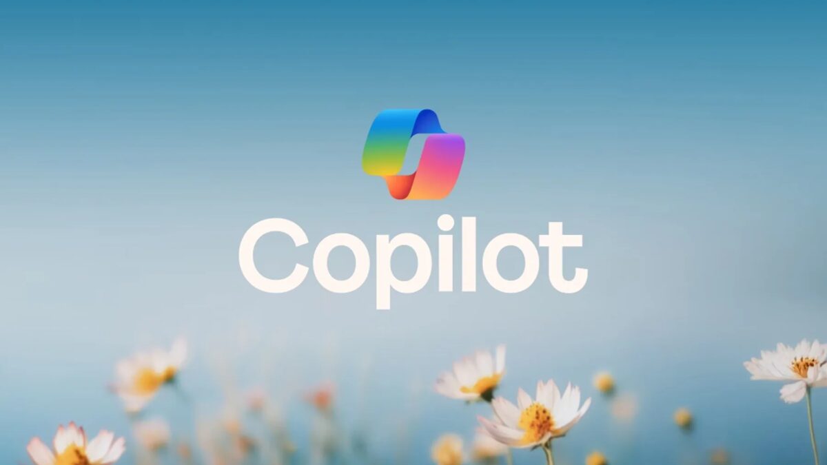 Логотип Copilot на фоне голубого неба и цветов