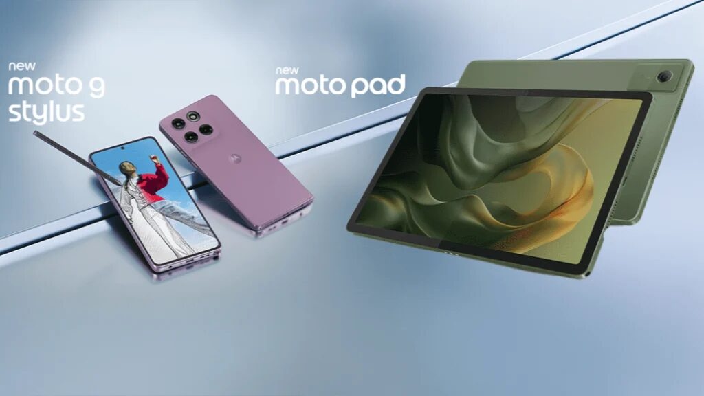 Мото г стайлус и мото пэд на столе
