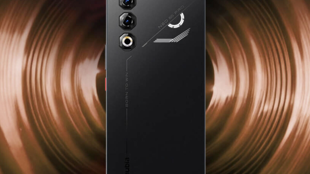 задняя панель Nubia Neo 5 Pro с тремя камерами и логотипом