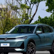 SAIC Volkswagen вывела в Китае Passat ePro и Tiguan L ePro
