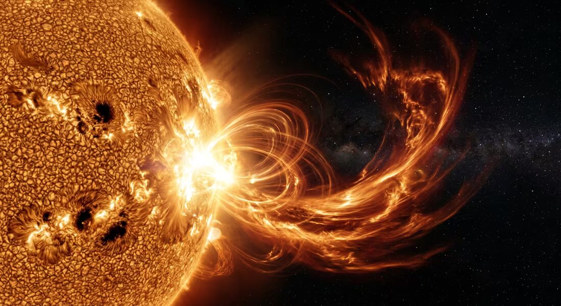 Солнце в космосе с солнечной активностью Solar Orbiter