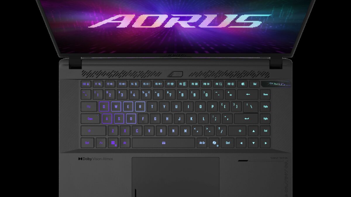 Ламповый клавиатурный блок AORUS MASTER 16 2026 с RGB подсветкой