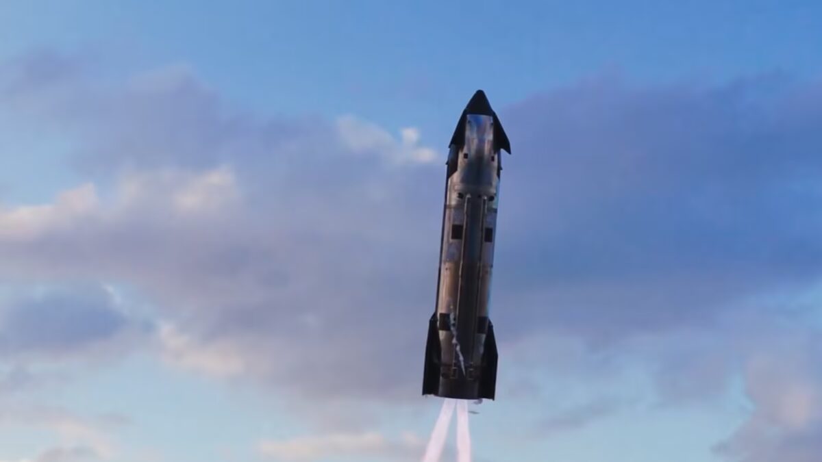 Космический корабль Starship SpaceX в полёте прогресс