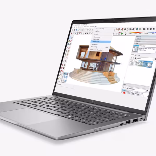 ноутбук HP ZBook 8 G2a с открытым экраном и клавиатурой