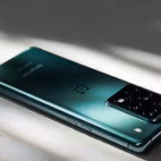 OnePlus 16 тестируют с экраном 185 Гц и камерой 200 Мп