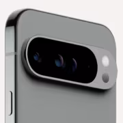 камера Pixel 9 Pro, три линзы, световой сенсор
