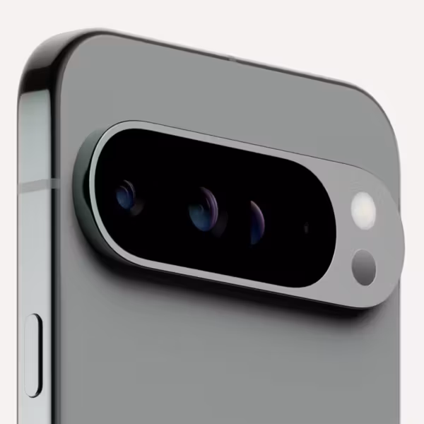 камера Pixel 9 Pro, три линзы, световой сенсор