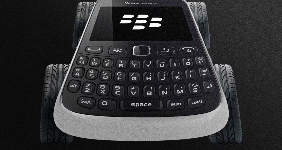 BlackBerry телефон на четырех маленьких колесах