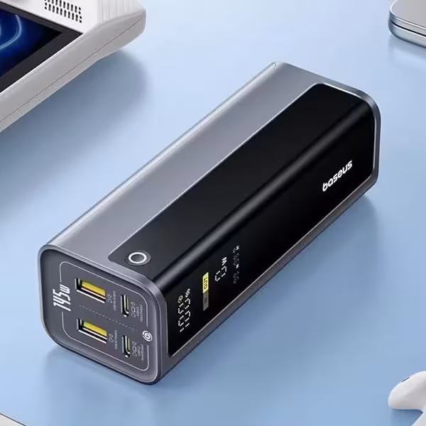 Powerbank Baseus EnerGeek GP12 с дисплеем и двумя USB портами