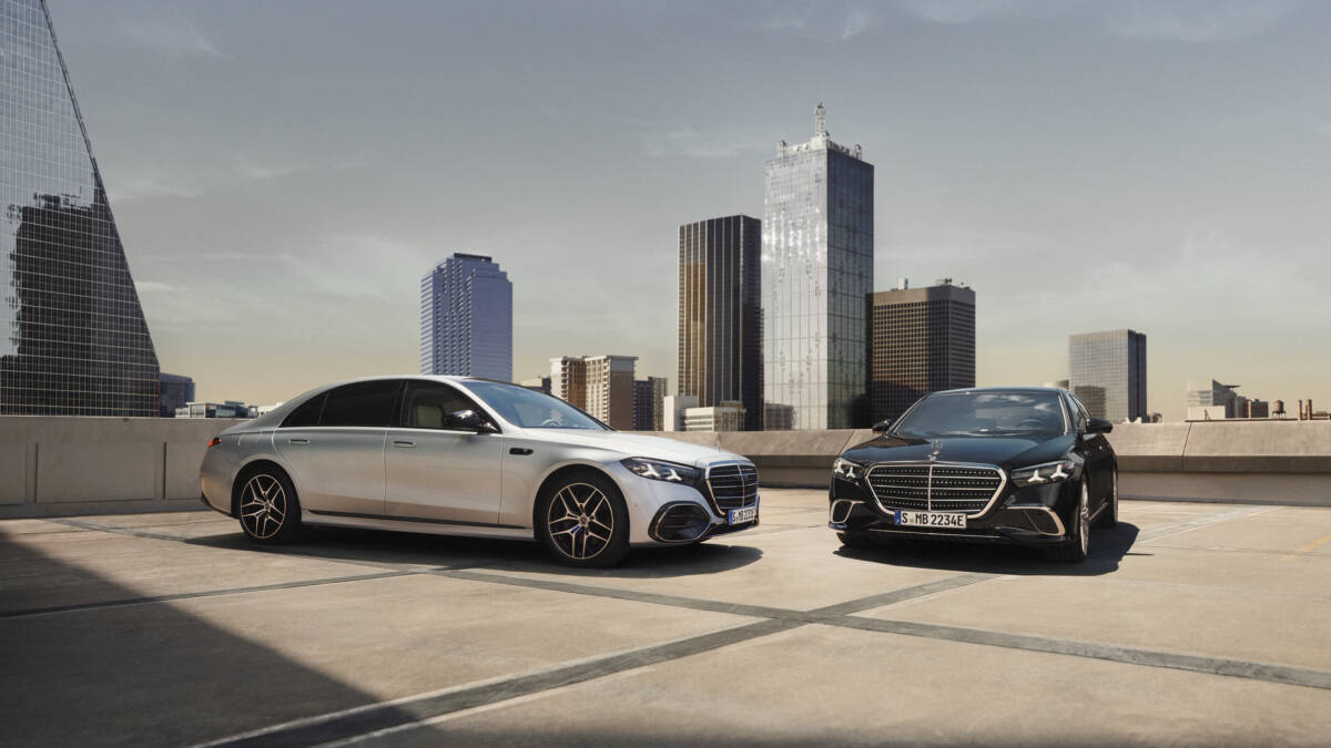 Седан Mercedes-Benz S-Class 2026 оценили в России в 32,9 млн